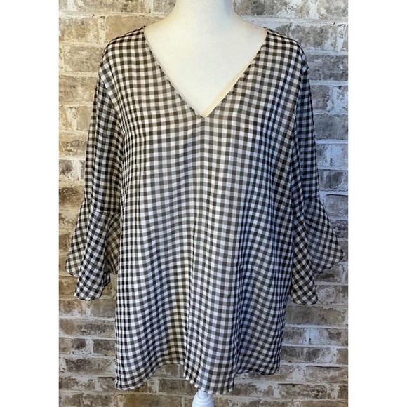 Calvin Klein lined blouse. Size L. Black/white checkered pattern. V-neck. - Picture 1 of 15